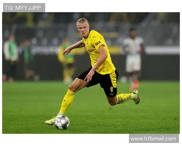 哈兰德晒与索尔斯克亚合影称受教了:挪威锋霸的传承与升华 哈兰德晒与索尔斯克亚合影称受教了:挪威锋霸的传承与升华